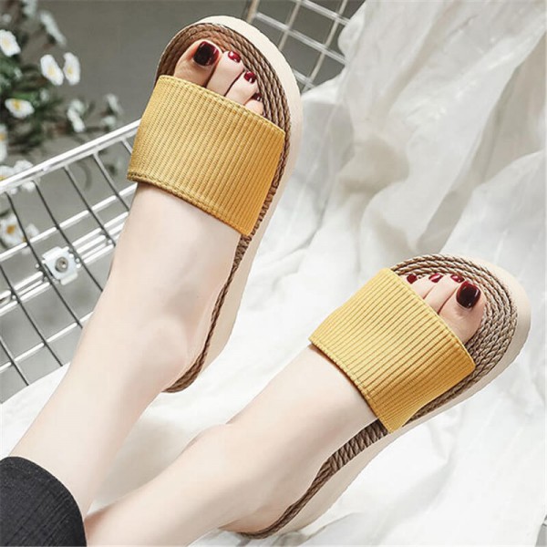 Size:5-8.5 Women Fashion Straw Weaving Wedge Sandy Beach Slippers