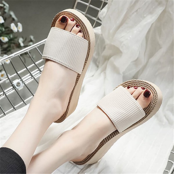 Size:5-8.5 Women Fashion Straw Weaving Wedge Sandy Beach Slippers