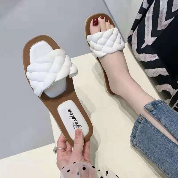 Size:5-8.5Women Fashion Color Blocking Slippers