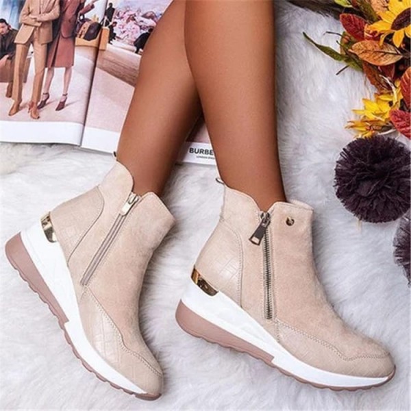 Size:4.5-11 Women Plus Size Solid Color Zipper Wedged Short Boots