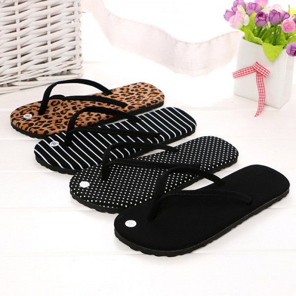 Women Casual Basics Leopard Polka Dot Stripe Pattern Non-Slip Flat Flip-flop