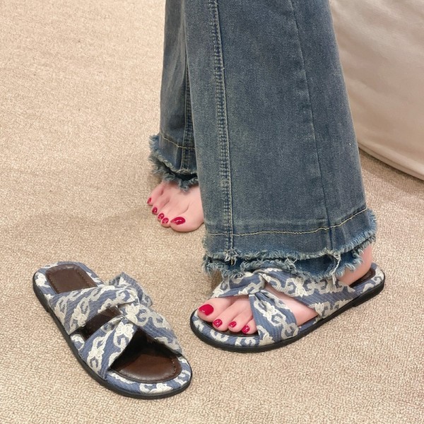 Plus Size Women Fashion Flat Slippers