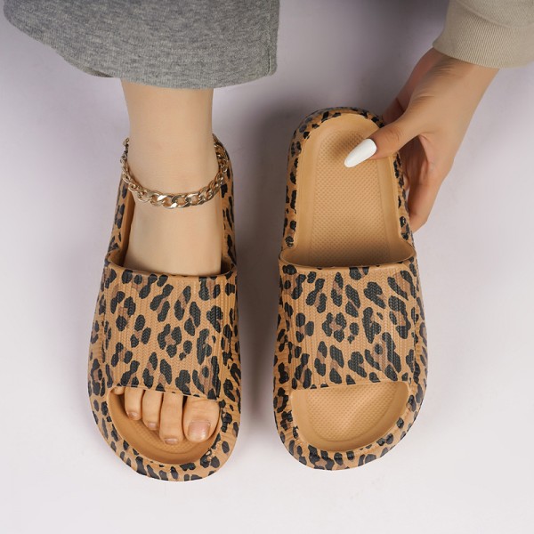 Women Fashion Plus Size Leopard Printed Round Flat Slippers