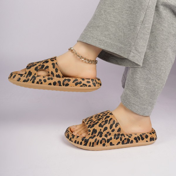 Women Fashion Plus Size Leopard Printed Round Flat Slippers