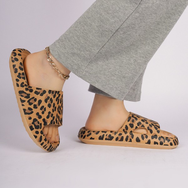 Women Fashion Plus Size Leopard Printed Round Flat Slippers