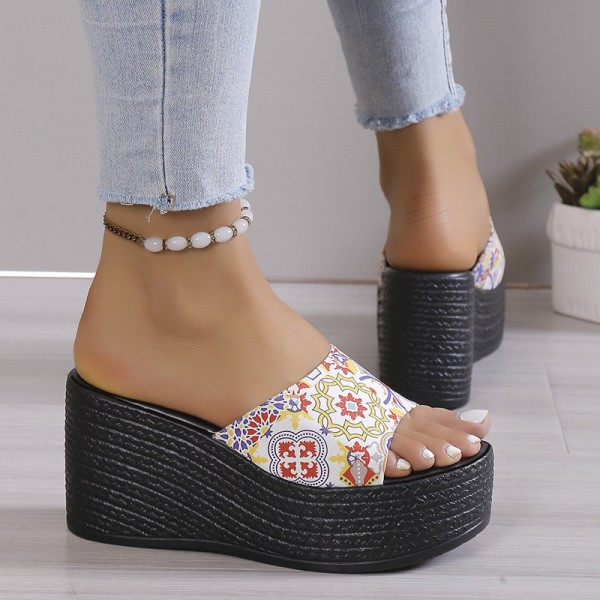 Summer Women Fashion Plus Size Heart-Shaped Painted Platform Wedge Heel Slippers